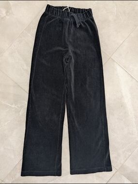 2/$30 ZARA Black Corduroy Pants – Size 11/12 Years (148 cm)